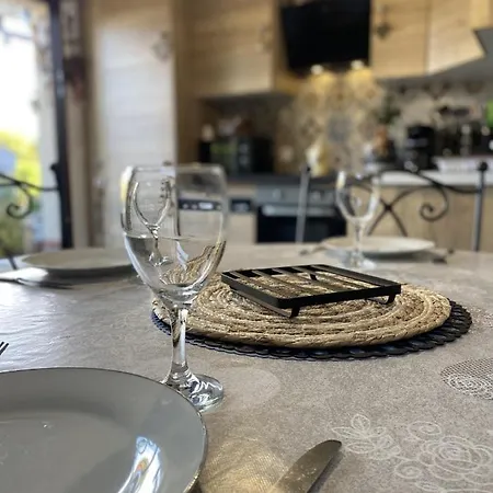 Les Anatides Apartment *